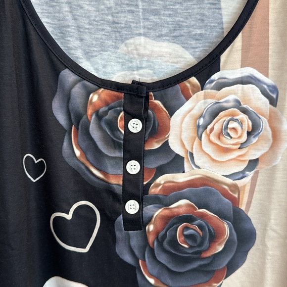 Short sleeve top - Picture 2 of 6